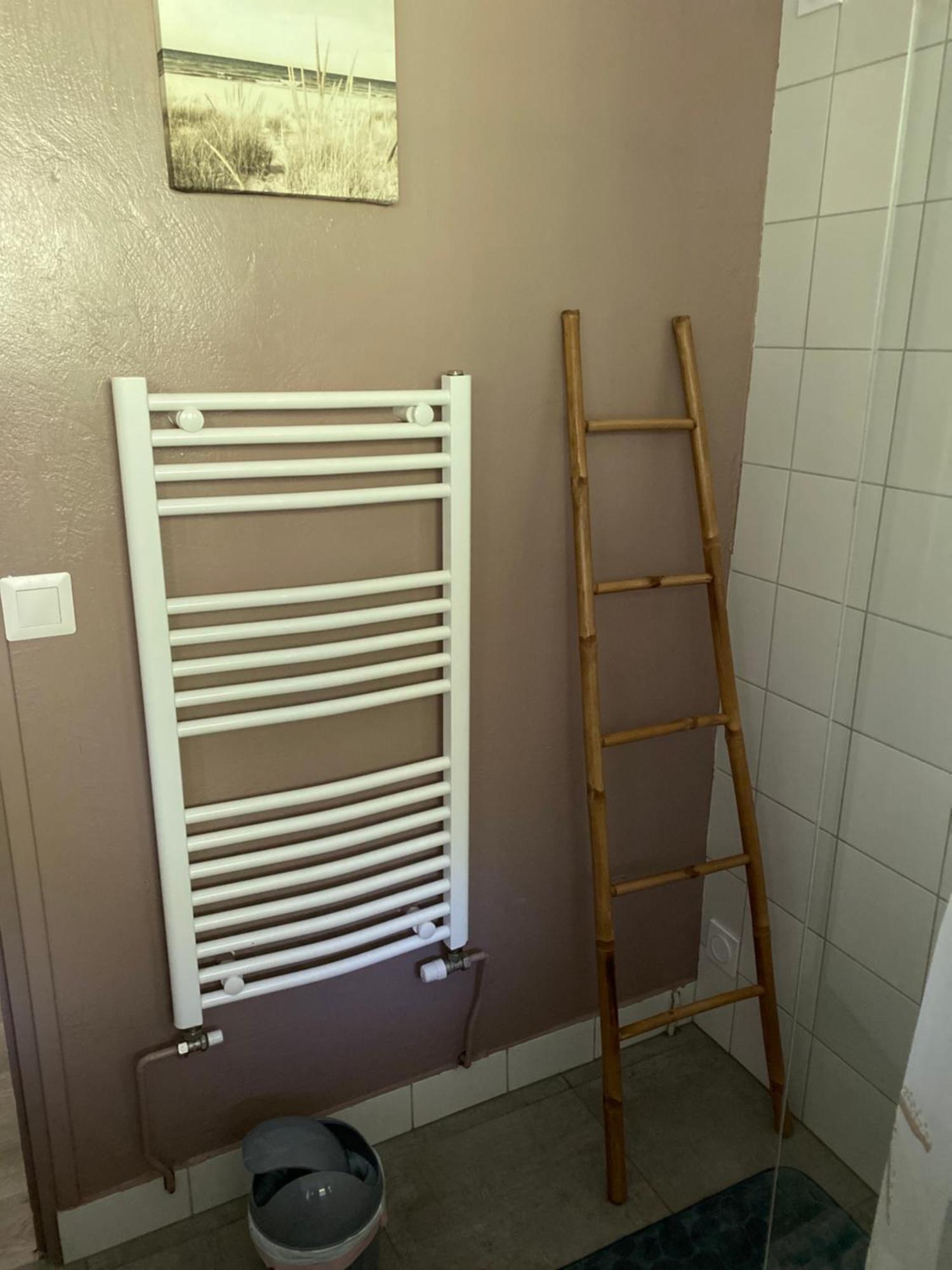 Appartement Avec Jardin Le Porge Esterno foto