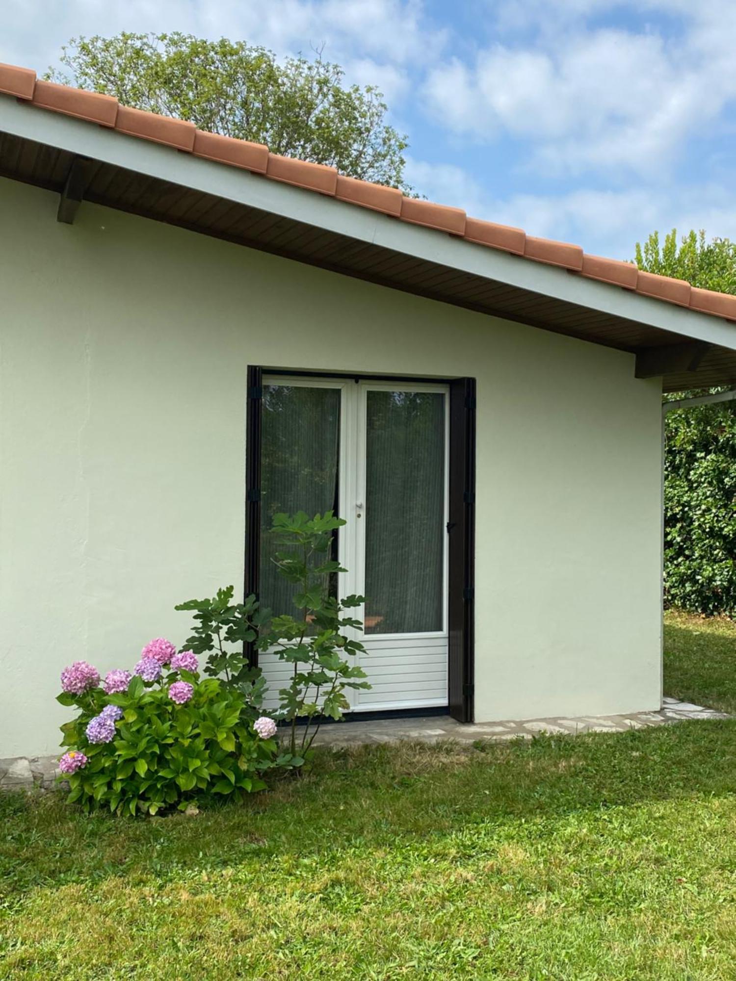 Appartement Avec Jardin Le Porge Esterno foto