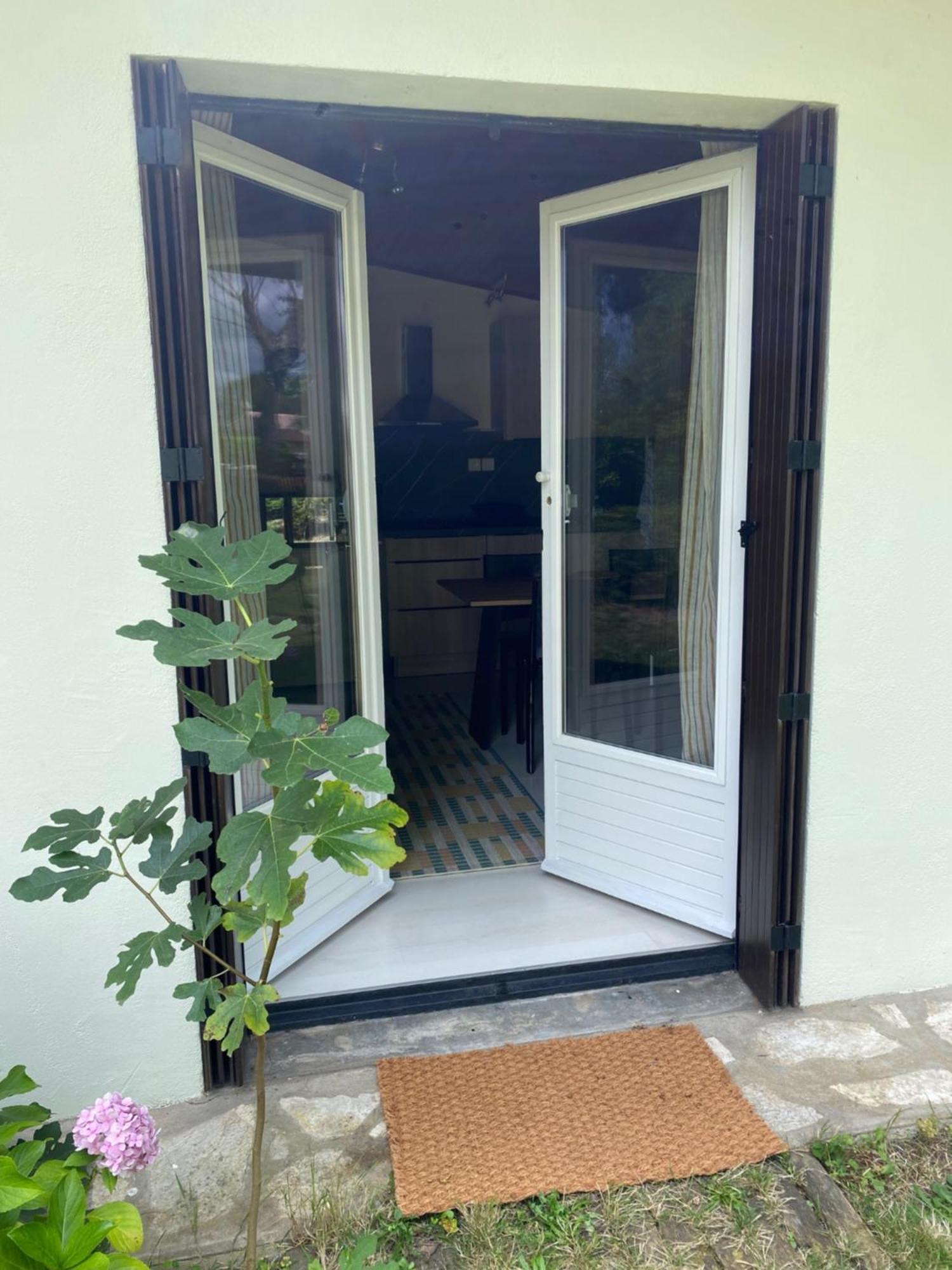 Appartement Avec Jardin Le Porge Esterno foto